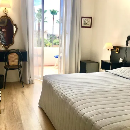 Hotel Des Mimosas Juan-les-Pins