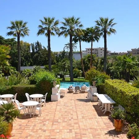 Des Mimosas Hotel 3*