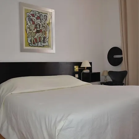 Hotel Des Mimosas Juan-les-Pins