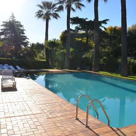 Hotel Des Mimosas 3*