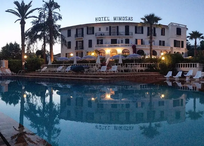 Des Mimosas Hotel 3*