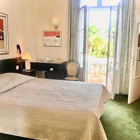 Des Mimosas Hotel