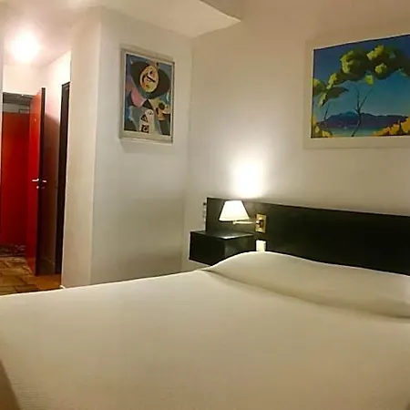 Hotel Des Mimosas Juan-les-Pins