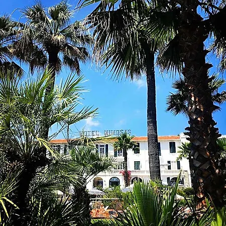 Des Mimosas Hotel