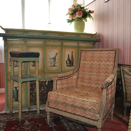 Otel Des Mimosas