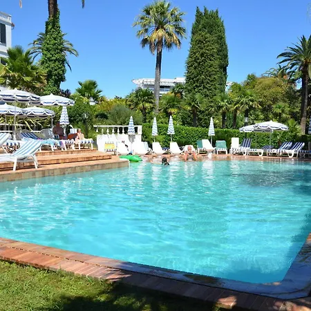 Des Mimosas Otel 3*