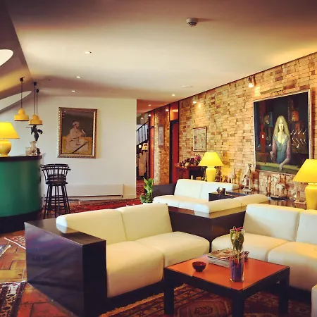Des Mimosas Otel