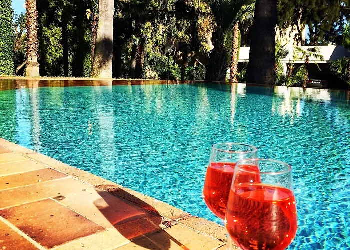 Des Mimosas Juan-les-Pins